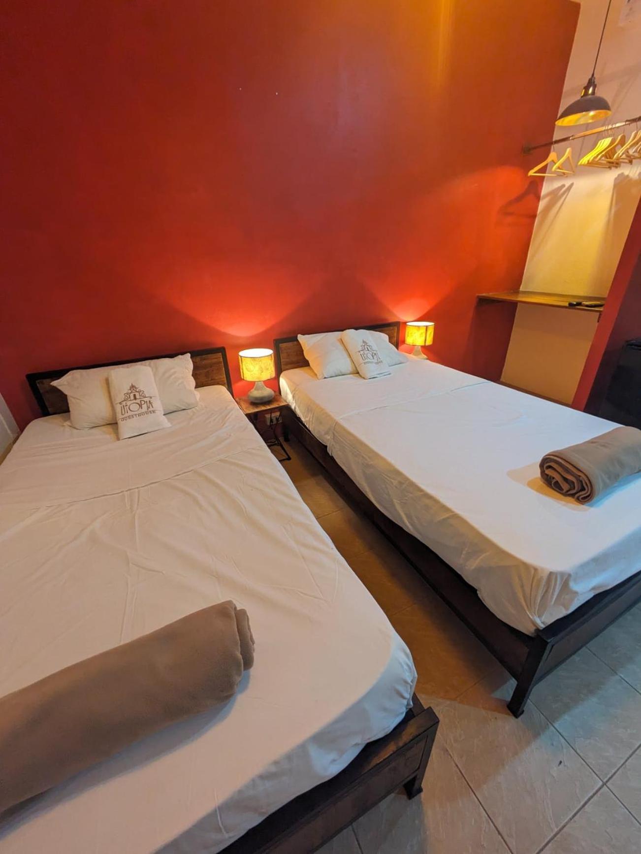 Goodtime Utopia Guesthouse Koh Tao Exterior photo
